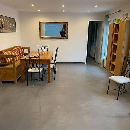 Maison Confortable Pour 10 Personnes Avec Jacuzzi อูลกัท ภายนอก รูปภาพ